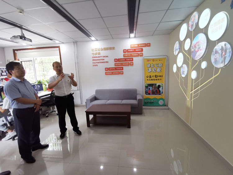 【燕山网格学院】市委组织部副部长宁延学调研燕山网格学院建设工作