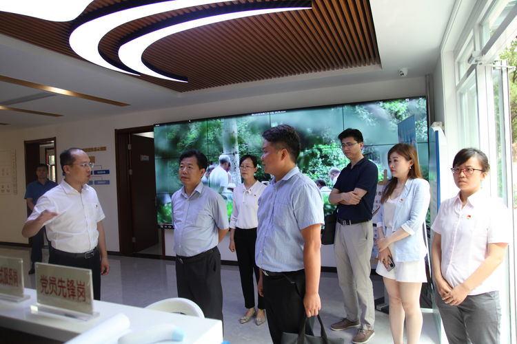 【燕山网格学院】市委组织部副部长宁延学调研燕山网格学院建设工作