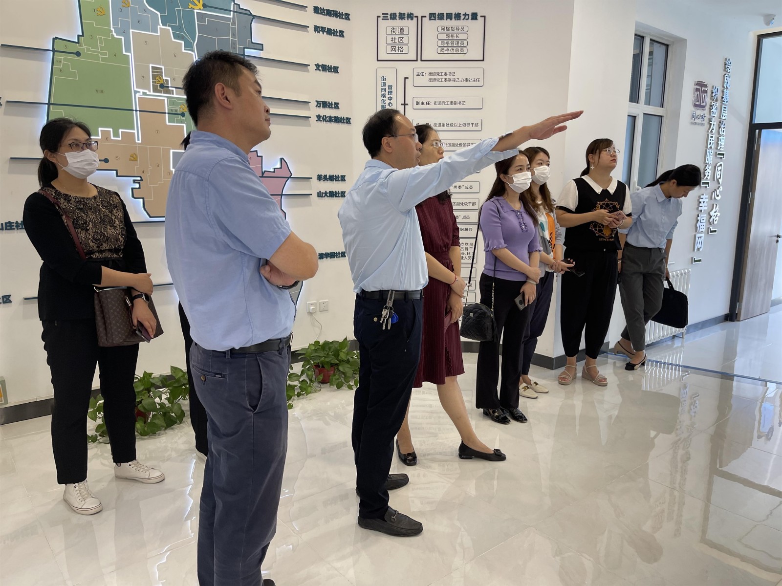 迎接威海市環(huán)翠區(qū)委組織部、綜治中心 到歷下區(qū)考察學(xué)習(xí)方案